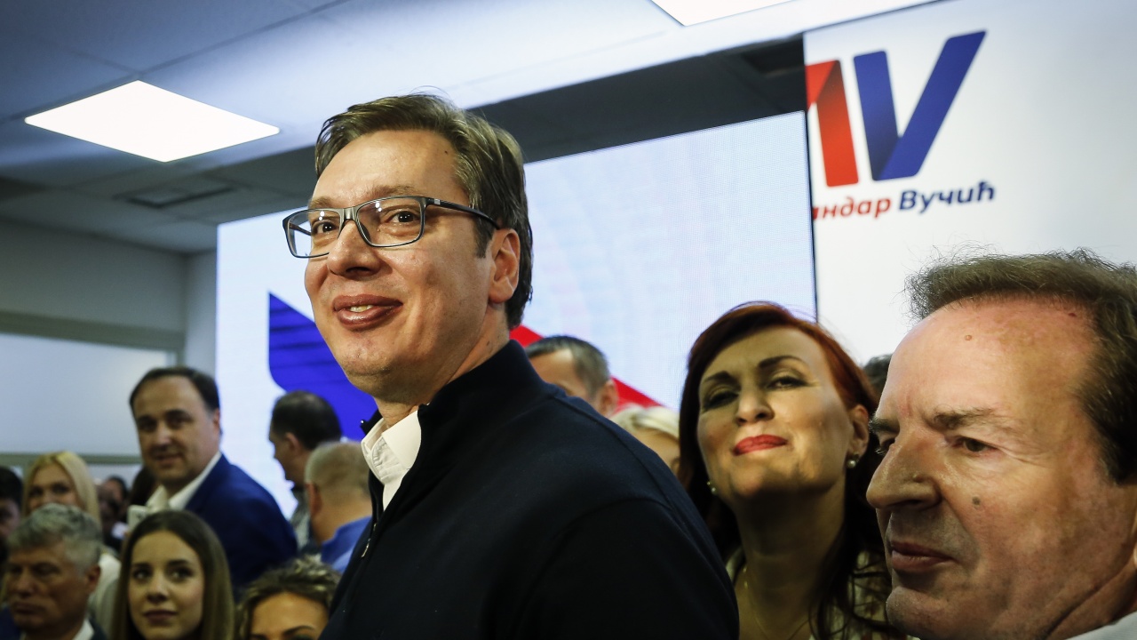Вучич е готов да напусне лидерския пост на Сръбската прогресивна партия