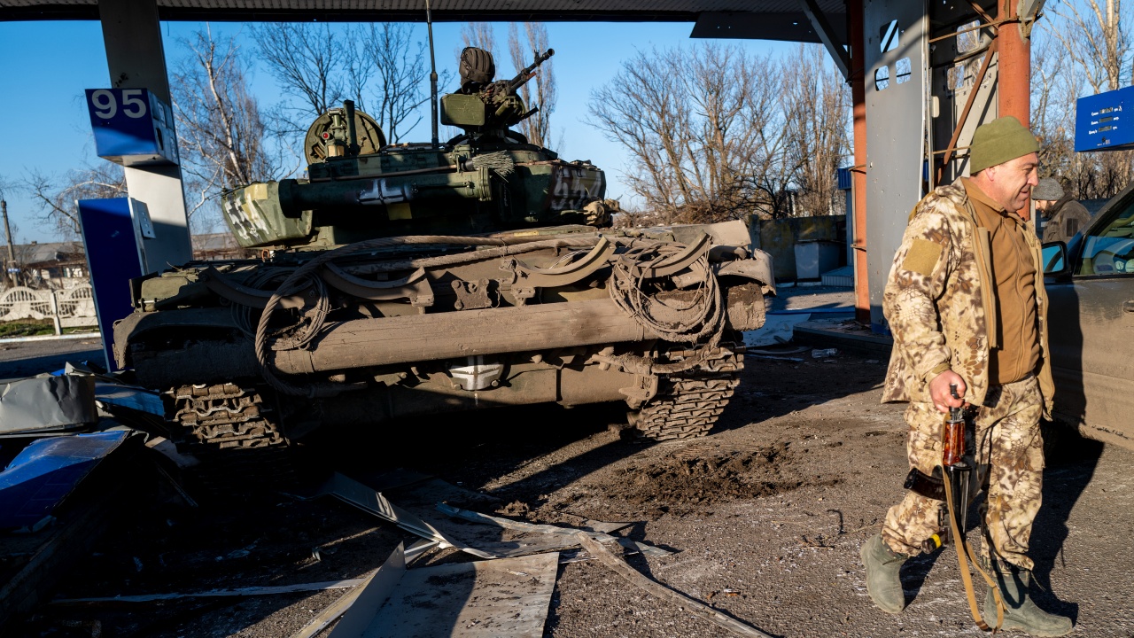 Киев съобщава за тежки боеве в източните райони на Бахмут и Авдеевка
