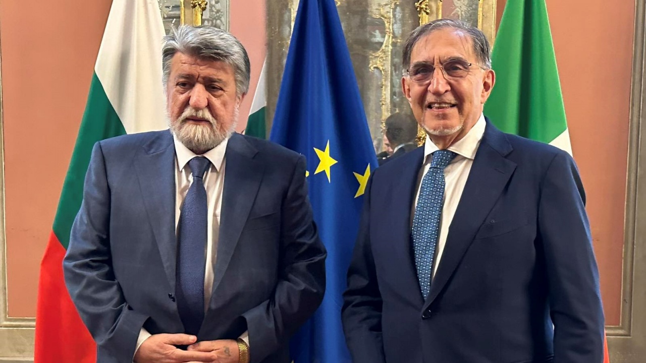 Председателят на НС Вежди Рашидов разговаря с председателя на Сената на Италия Иняцио Ла Руса