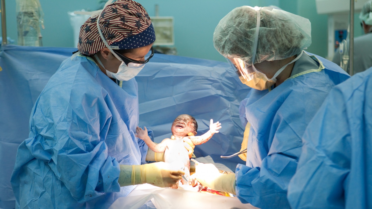 С подкрепата на Общинския фонд за асистирана репродукция в Троян са родени 16 бебета