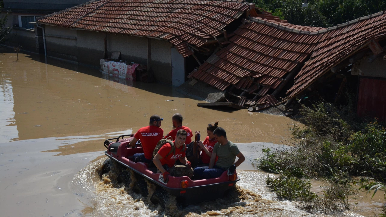 Близо половин година след наводнението в Трилистник нито една институция