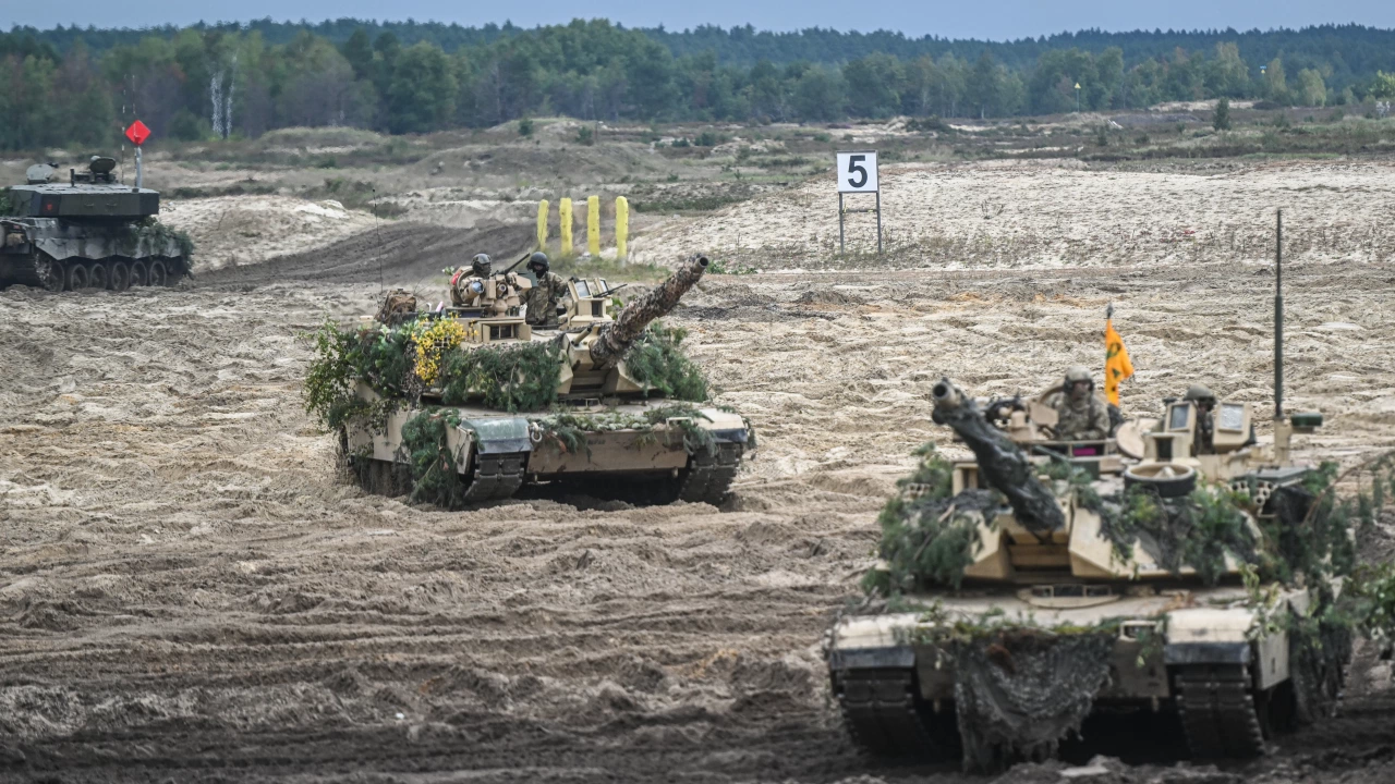 САЩ ще изпратят на Украйна модифицирана версия на своя танк