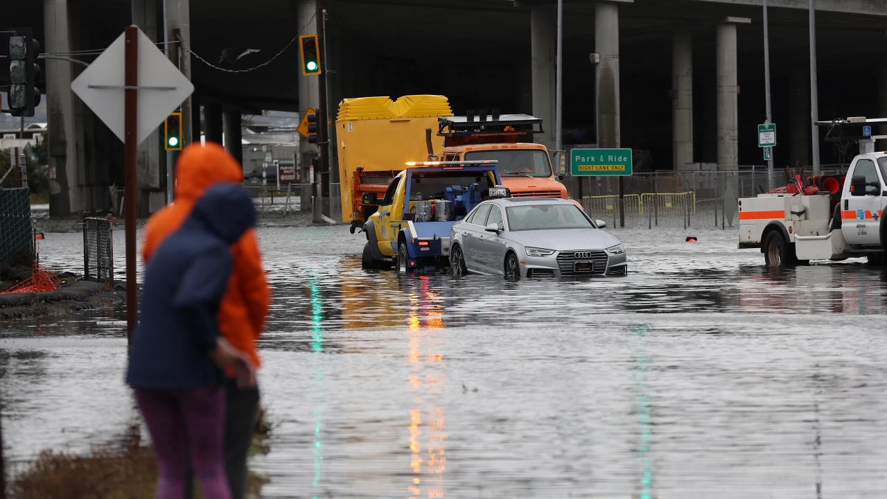 Рекордно количество дъжд падна в най големия град в Нова Зеландия
