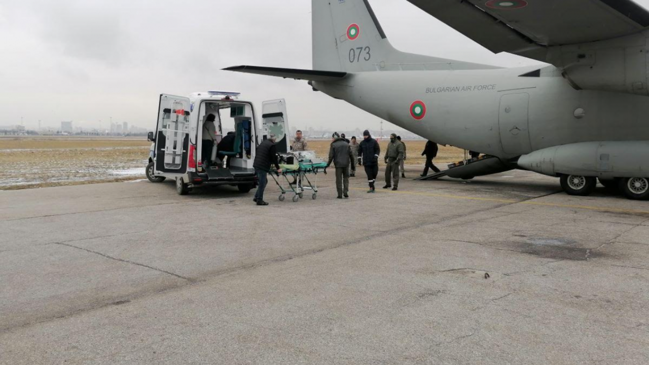 Успешно транспортираха от Варна до София 10-дневно бебе, нуждаещо се от спешна медицинска помощ