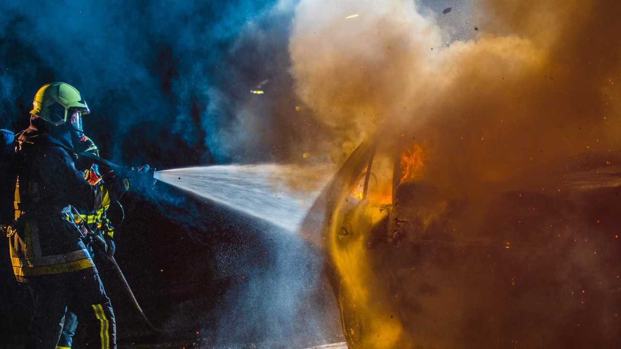 Подробности за инцидента с автомобила, който изгоря в тунел „Витиня“