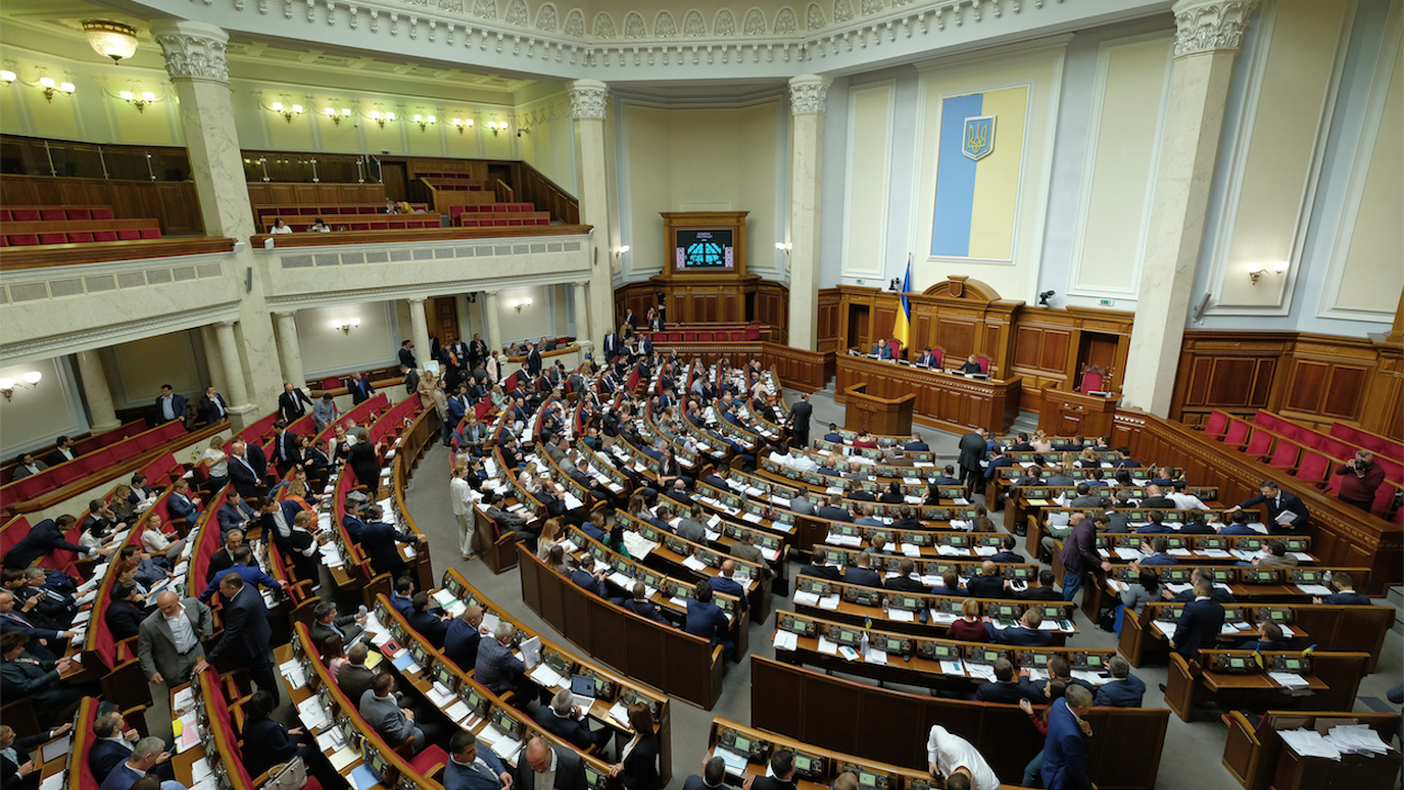 Украински депутат настоява Вашингтон да санкционира Китай и Индия заради покупките на руски енергоносители