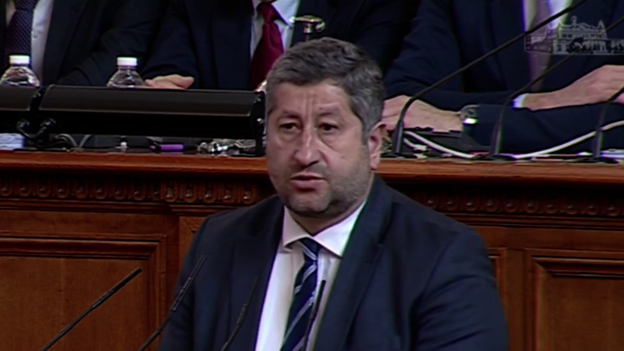 Христо Иванов: Парламентарната република е на трупчета, тряба да стигнем до споделянето на властта