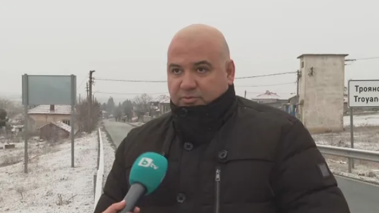 Специализиралият се в арестите на нелегални мигранти кмет на бургаското село Трояново