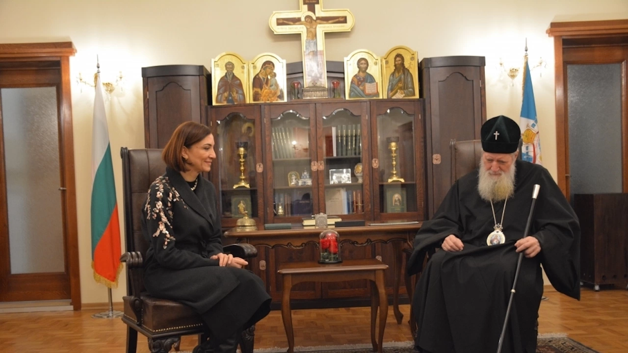 Негово Светейшество българският патриарх Неофит прие днес Нейно Превъзходителство посланика