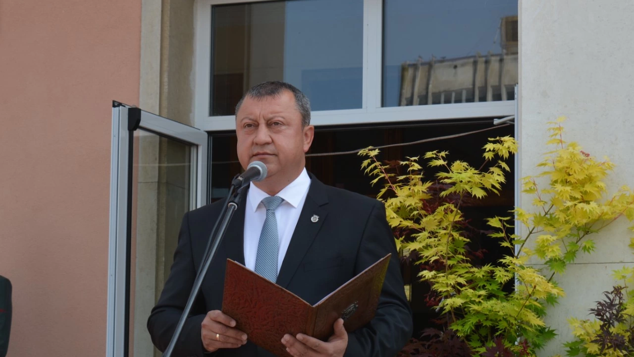 Кметът на Павликени инж Емануил Манолов е избран за член