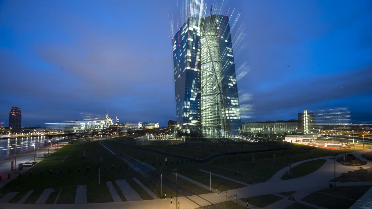 Европейската централна банка ЕЦБ увеличи основните си лихвени проценти с