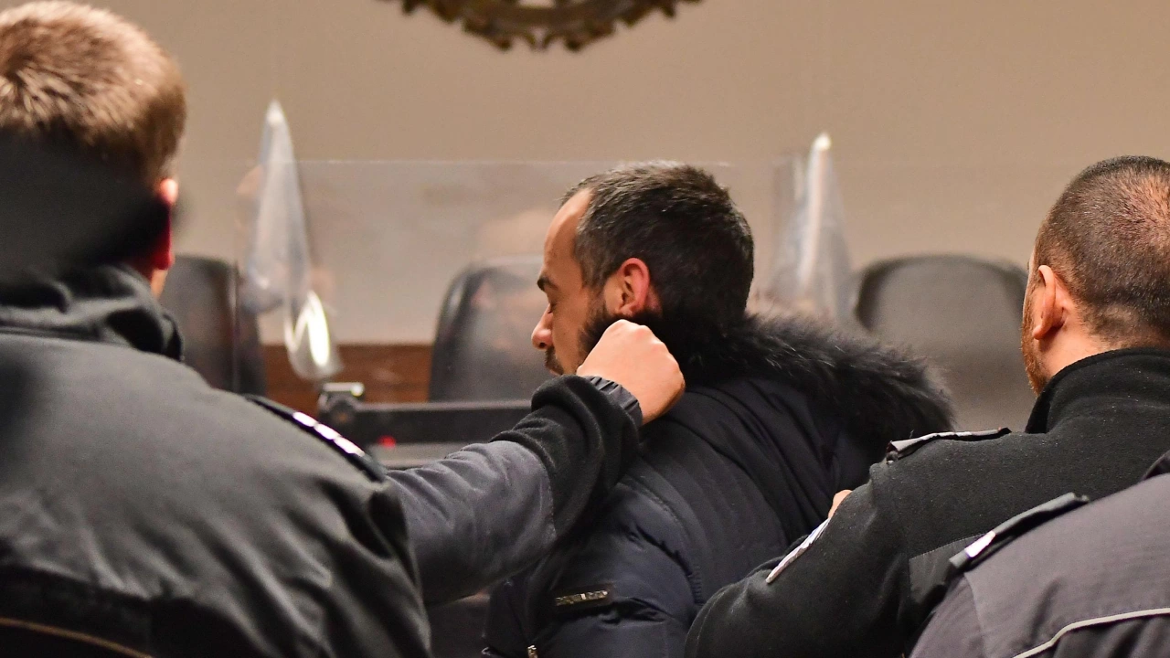 Състав на Софийски районен съд гледа мярката на задържания на
