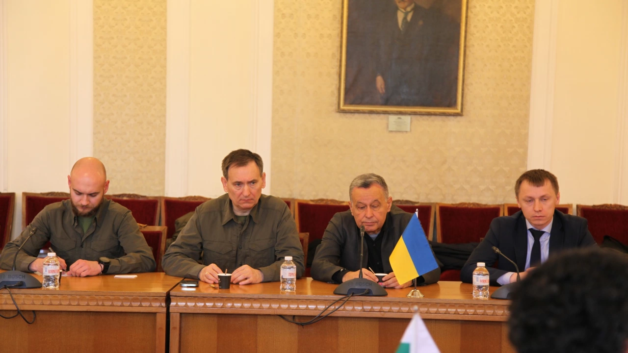 Партиите и също се срещнаха с украински депутати  
Всичко