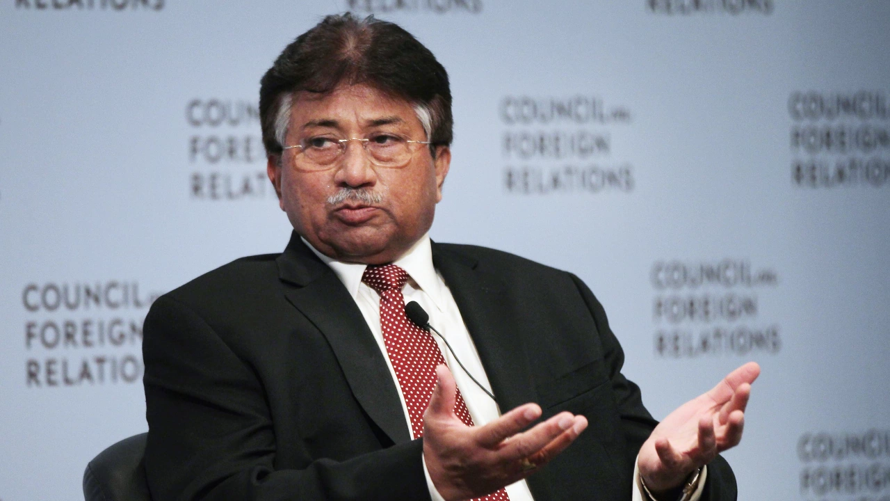 Бившият пакистански президент Первез Мушараф почина днес в болница в