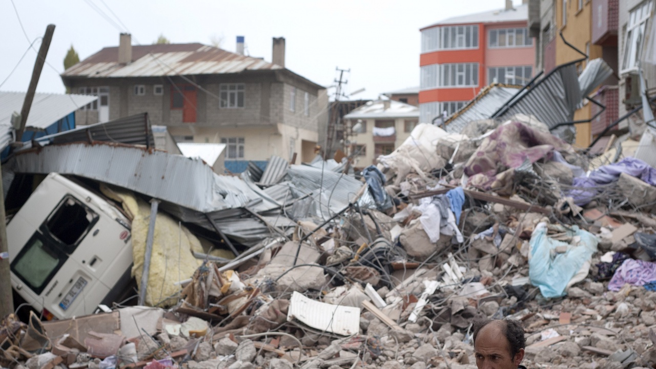 Земетресението, което тази сутрин разтърси Южна Турция и Северна Сирия, разруши
