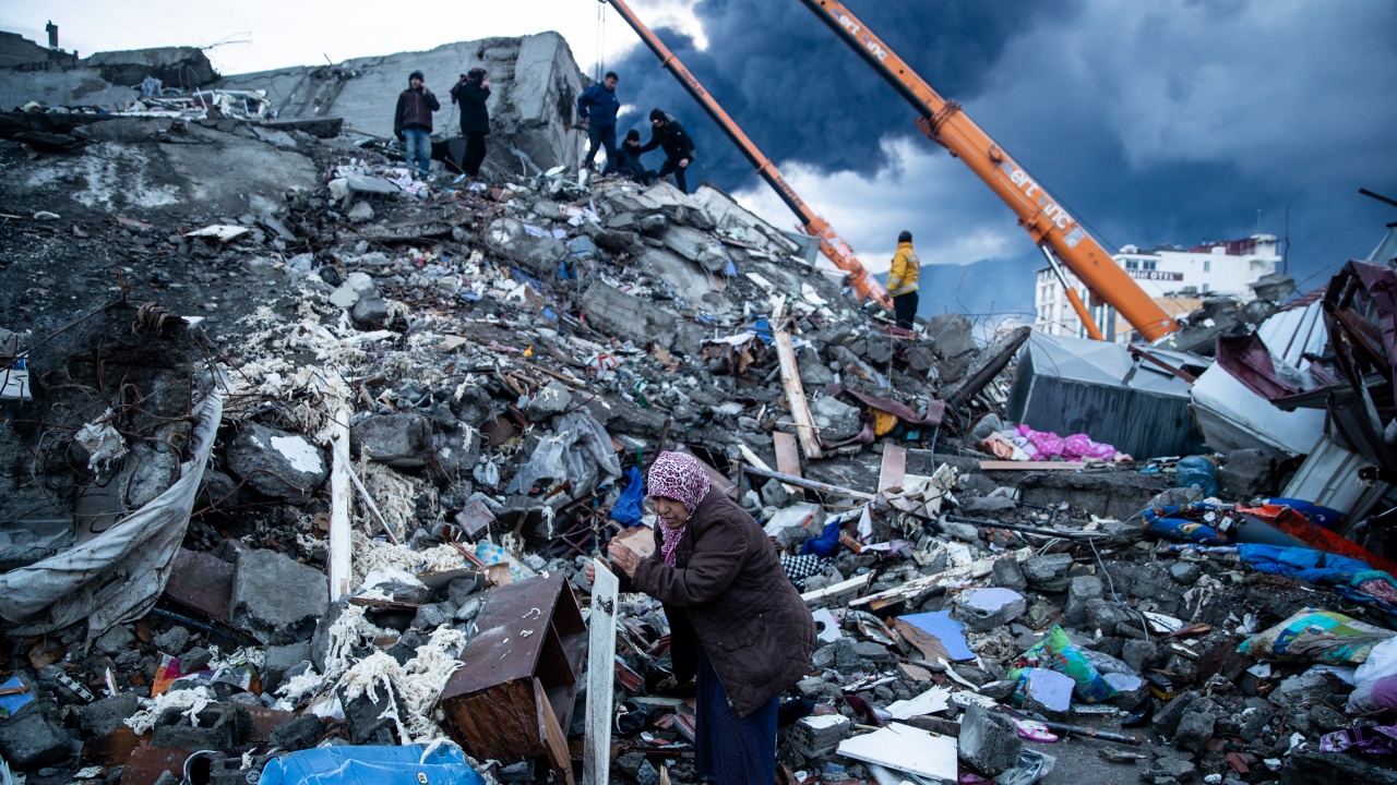 220 хиляди лева в помощ на пострадалите от земетресението в