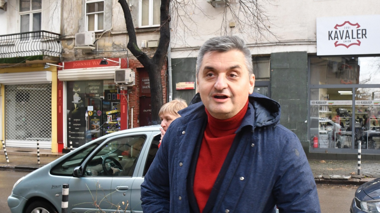 Кирил Добрев: Избирателите не харесват асистенти, а лидери