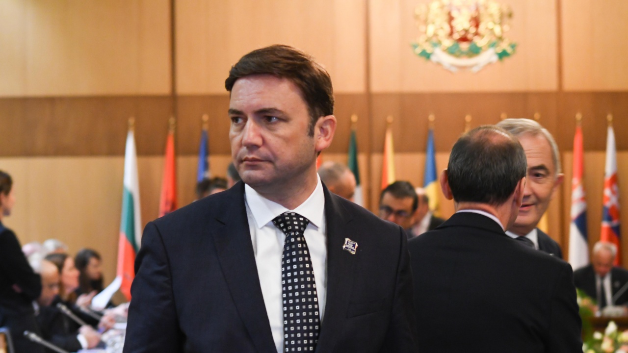 Буяр Османи: Възможността за среща с българите в Северна Македония винаги е отворена