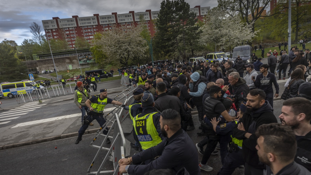 Шведската полиция забрани днес демонстрация, на която бе предвидено да