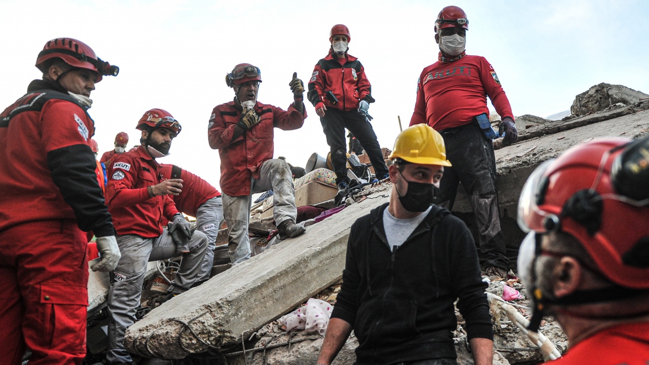 Земетресенията трудно се предвиждат.
Всичко по темата:
Земетресението в Турция и Сирия