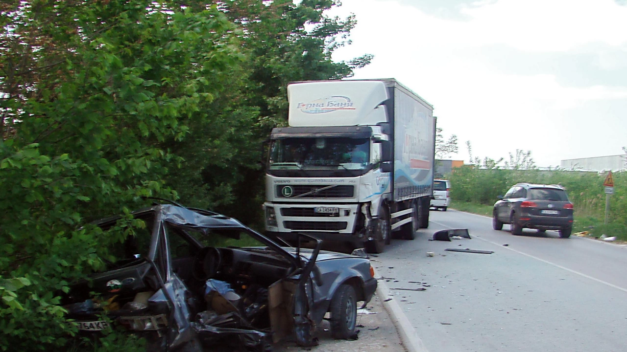 22 годишна пияна шофьорка предизвика катастрофа на пътя София Варна съобщиха от полицията и Dariknews На
