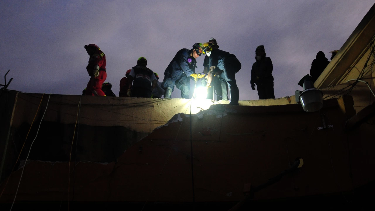 Хатай е сред най поразените окръзи от земетресенията които разтърсиха в