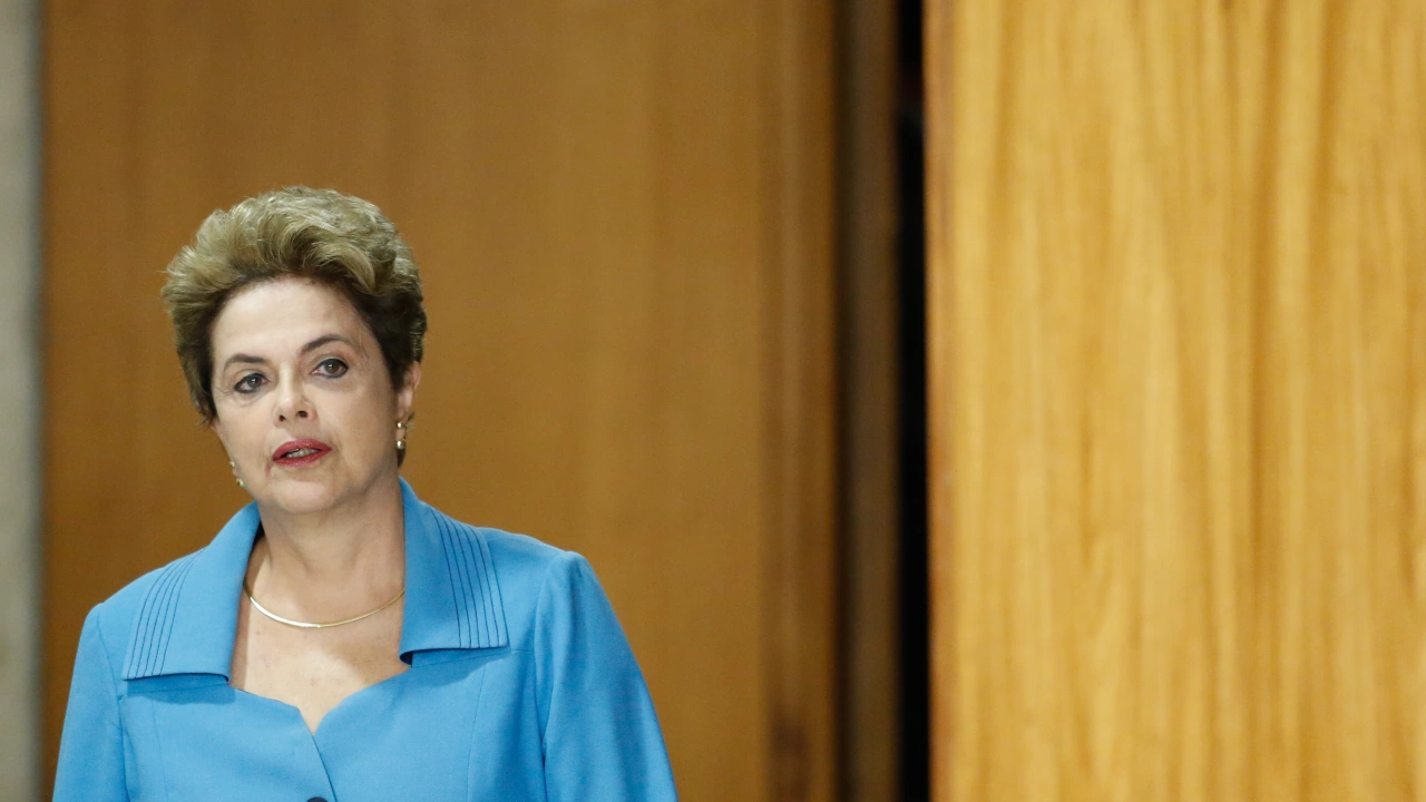Дилма Русеф Дилма Вана Русеф е бразилски икономист политик 36 ят