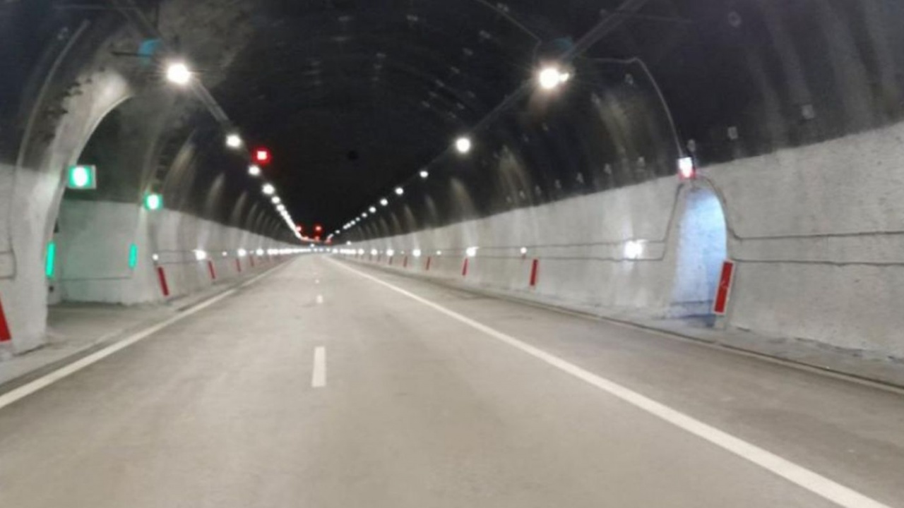 Ограничават движението в тръбата за София на тунел „Витиня“