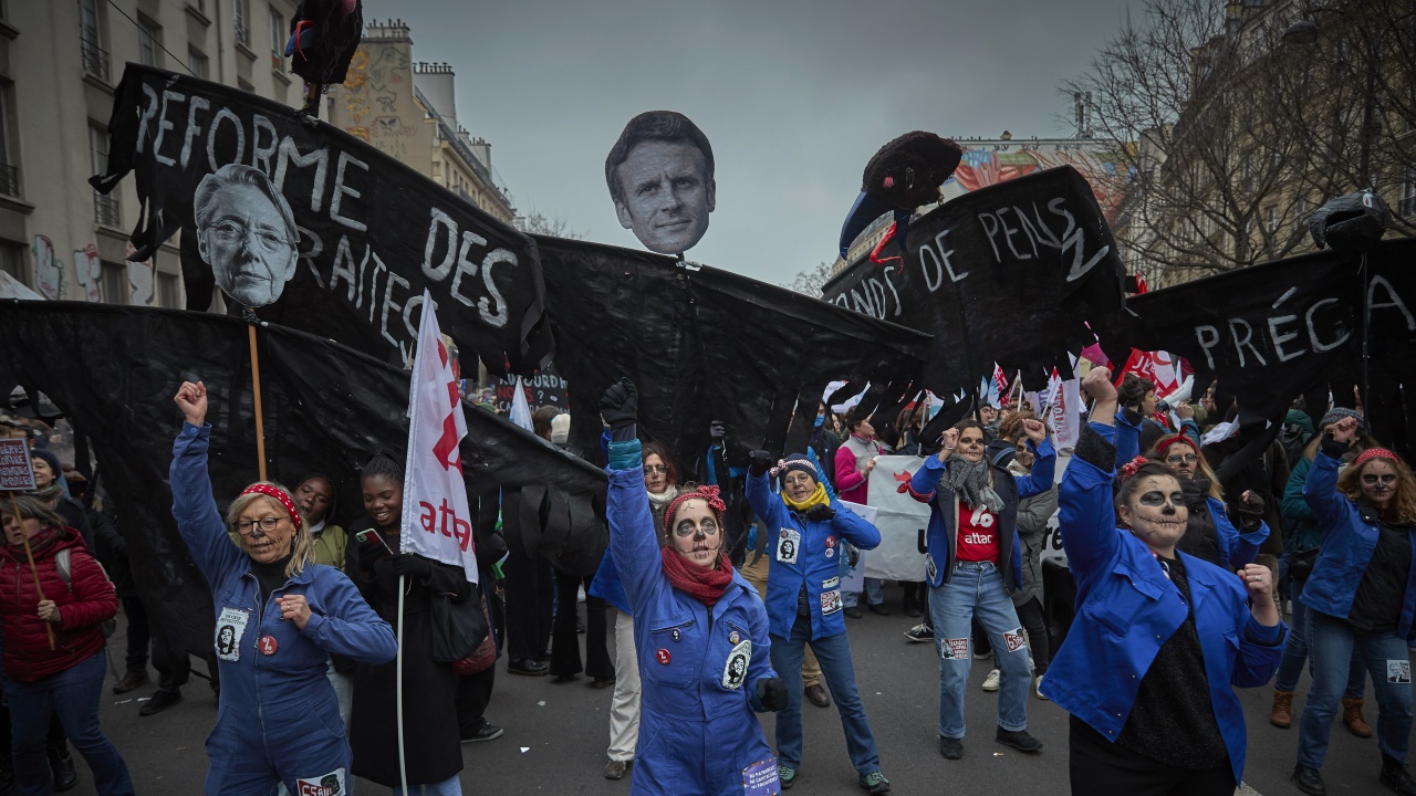Транспортът и промишлеността във Франция ще стачкуват срещу пенсионната реформа