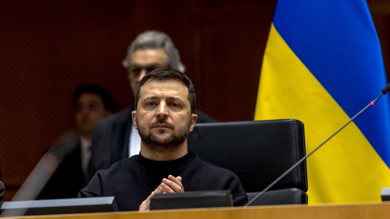 Зеленски призна: Ситуацията в Източна Украйна "остава изключително трудна"