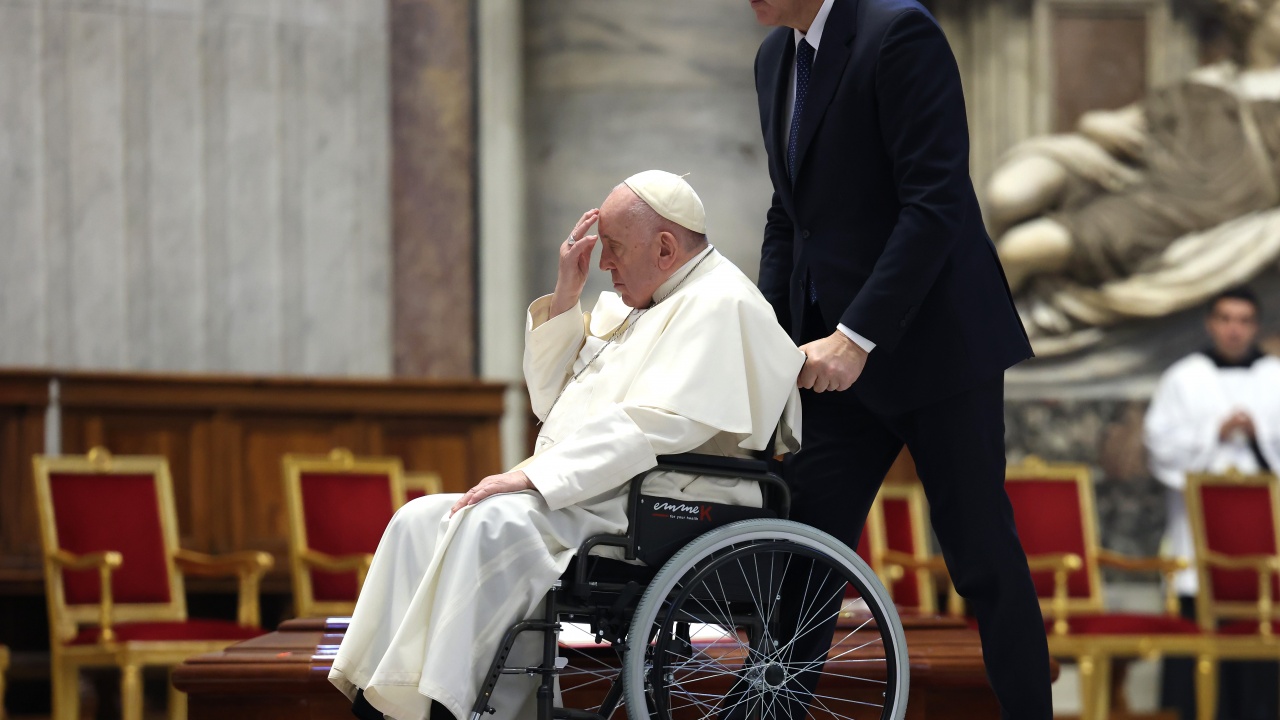 Папа Франциск избра наследника на кардинал Йосип Бозанич