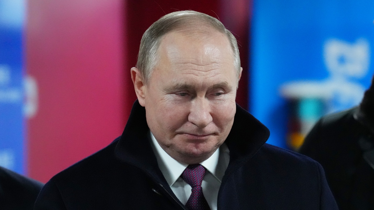 Руският президент Владимир Путин посочи, че доброволците, военнослужещите на договор