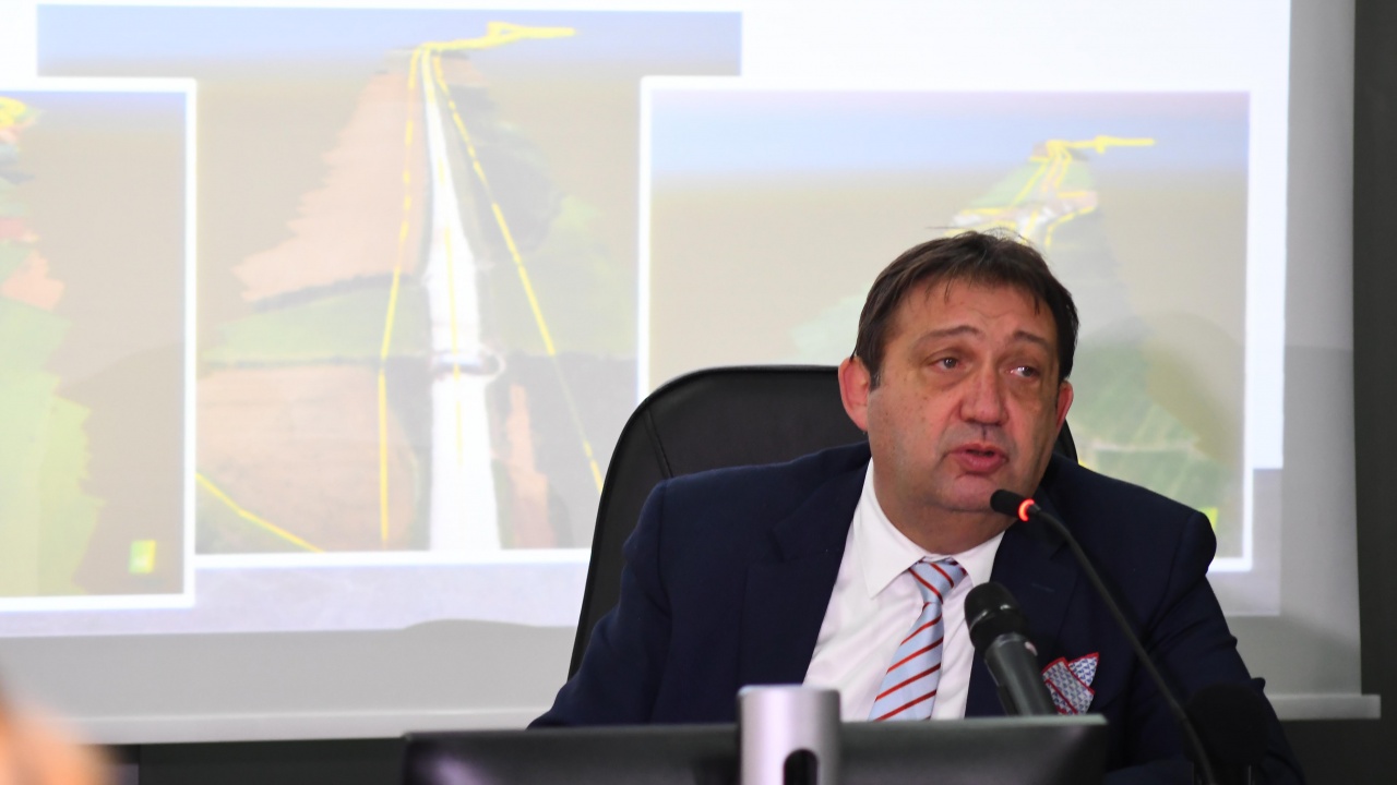 Шишков: С МВР ще проверим строителството на Северната скоростна тангента
