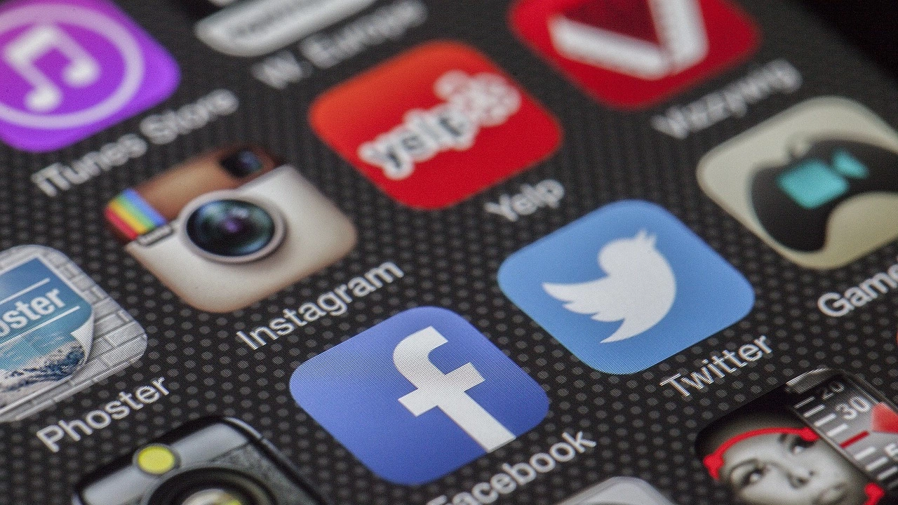 Facebook и Instagram може да спрат да изпращат данни на