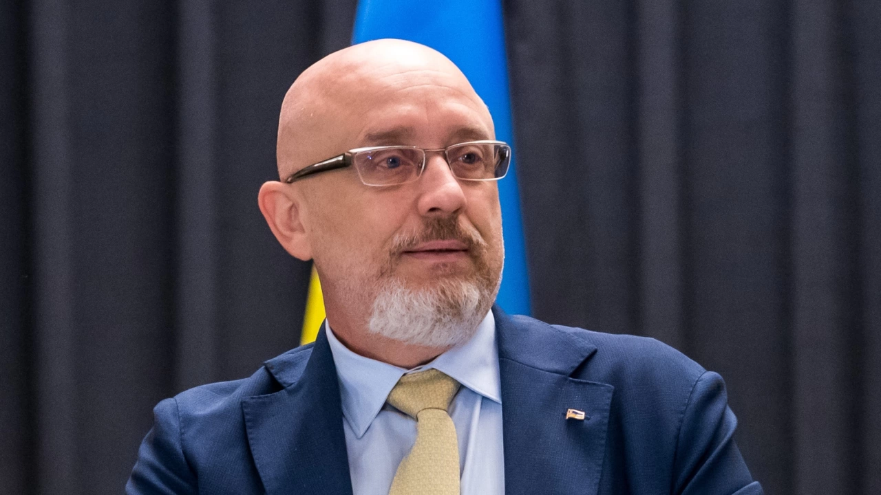 Украинският министър на отбраната Олексий Резников чието политическо бъдеще беше