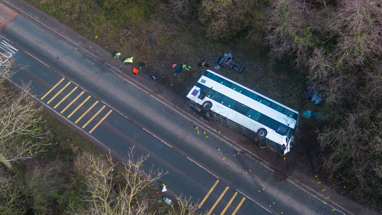 Автобус се е преобърнал в Хърватия, при което е загинал