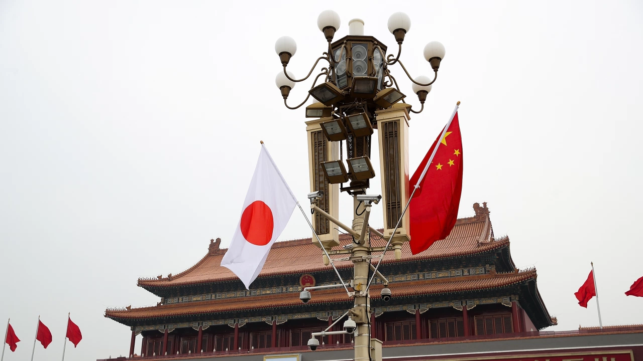 Китай и Япония осъществиха първите си официални разговори за последните