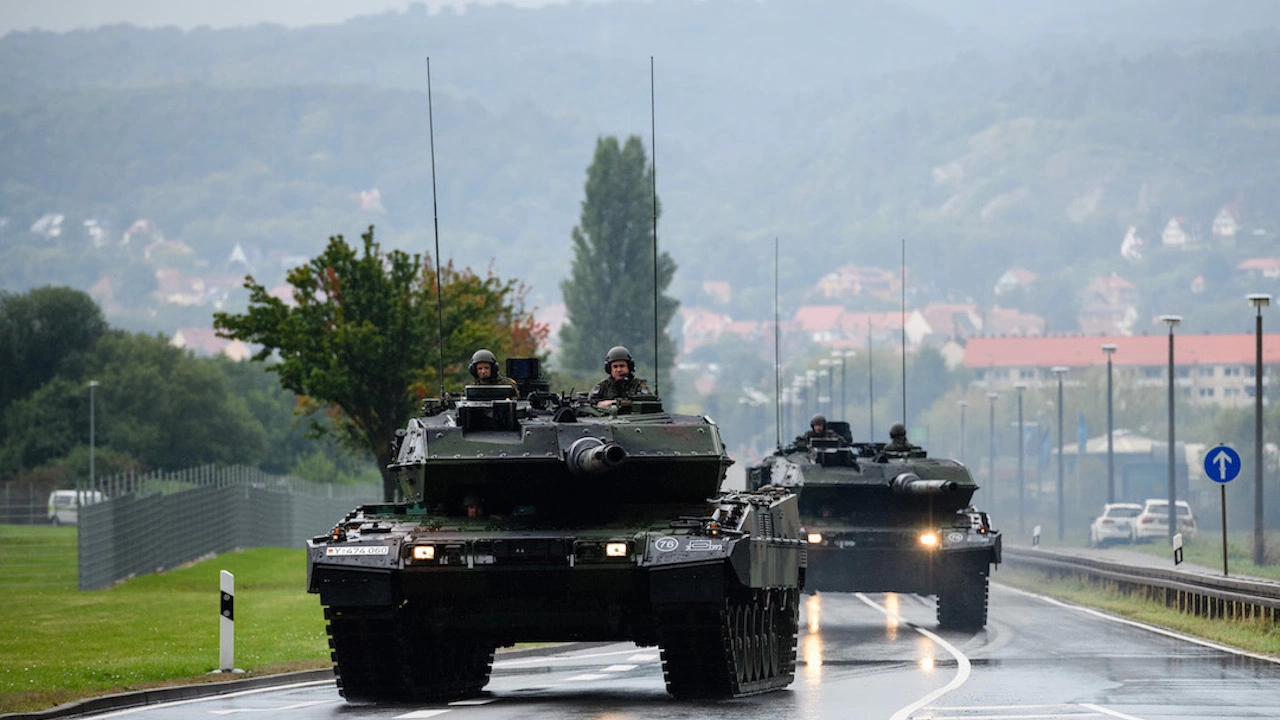 Финландия ще изпрати три бойни танка Леопард 2 на Украйна