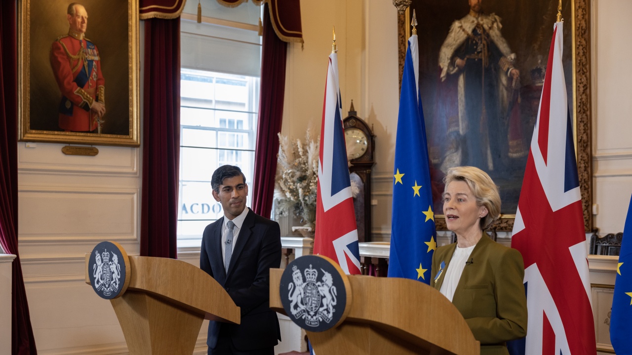 Великобритания и ЕС договориха ново споразумение по въпроса за промяната