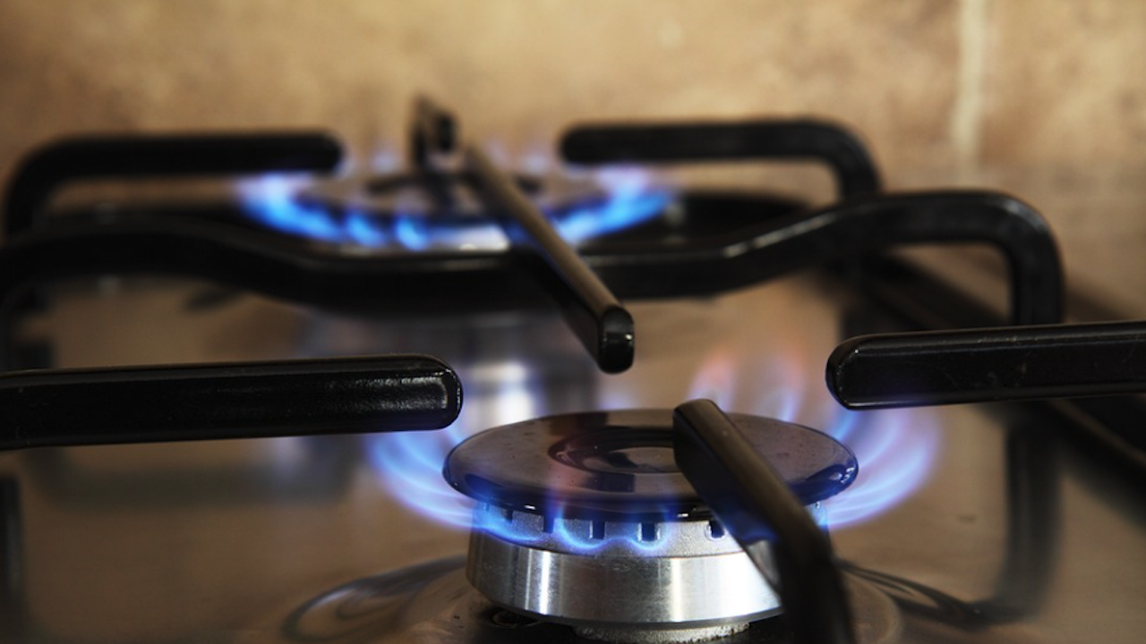 Окончателно: "Булгаргаз" предлага природният газ да поевтинее с над 14%