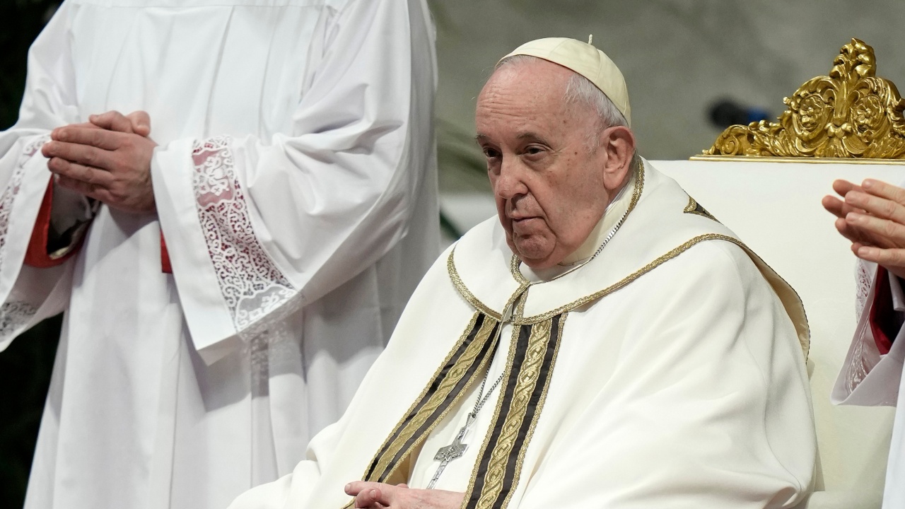 Папата ще накара кардиналите да плащат наеми