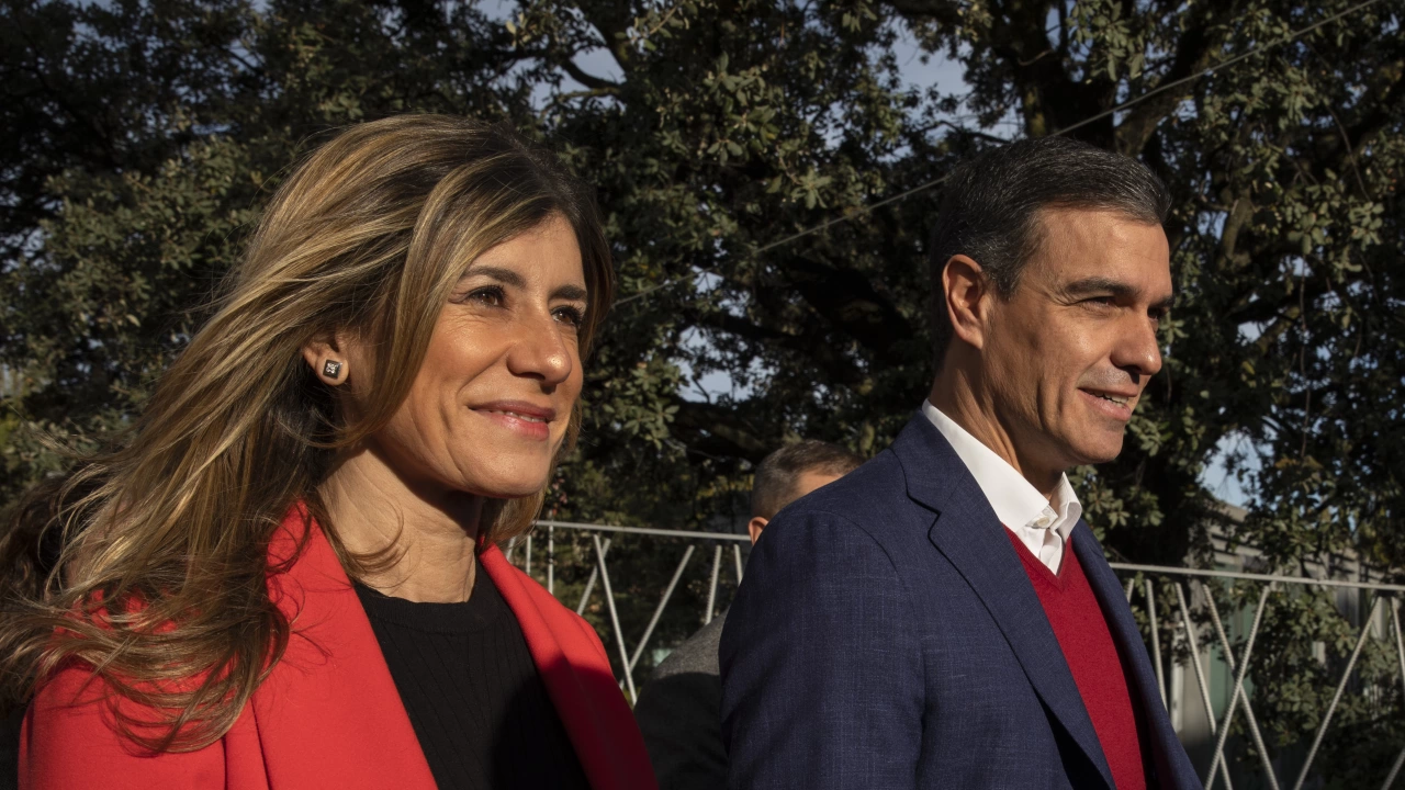Съпругата на испанския премиер Педро Санчес съди водеща на телевизионно