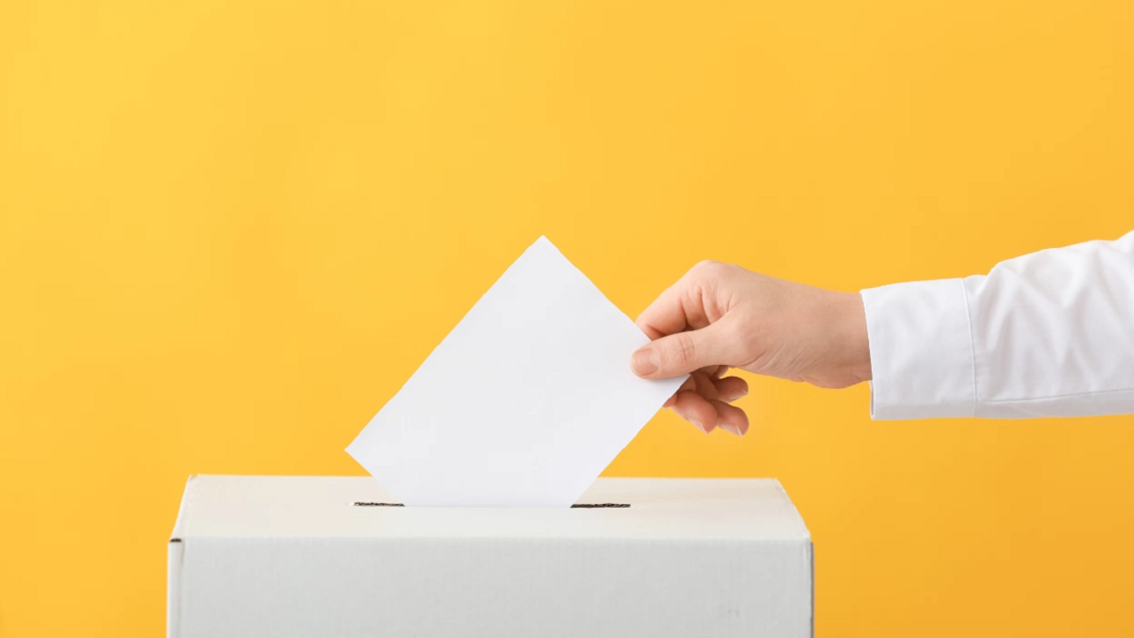Изтича срокът за подаване на заявленията за гласуване в чужбина