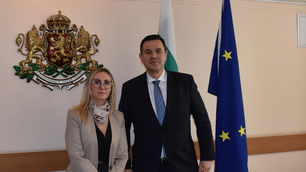 Министър Стоянов се срещна с посланика на Албания Н.Пр. Доника Ходжа