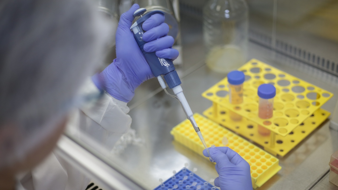 Учени разработиха иРНК ваксина срещу смъртоносна бактерия