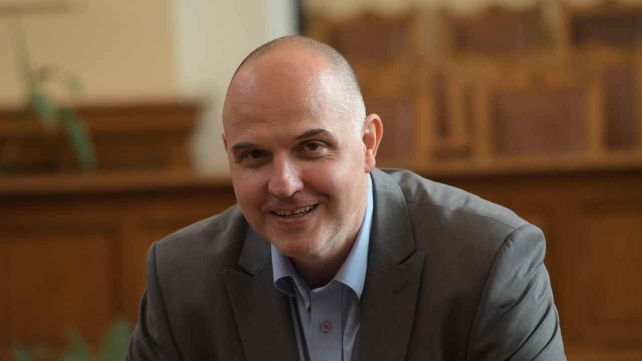 Георгиев: КПКОНПИ да установи дали спестените пари от асфалт са отишли в джобовете на политици