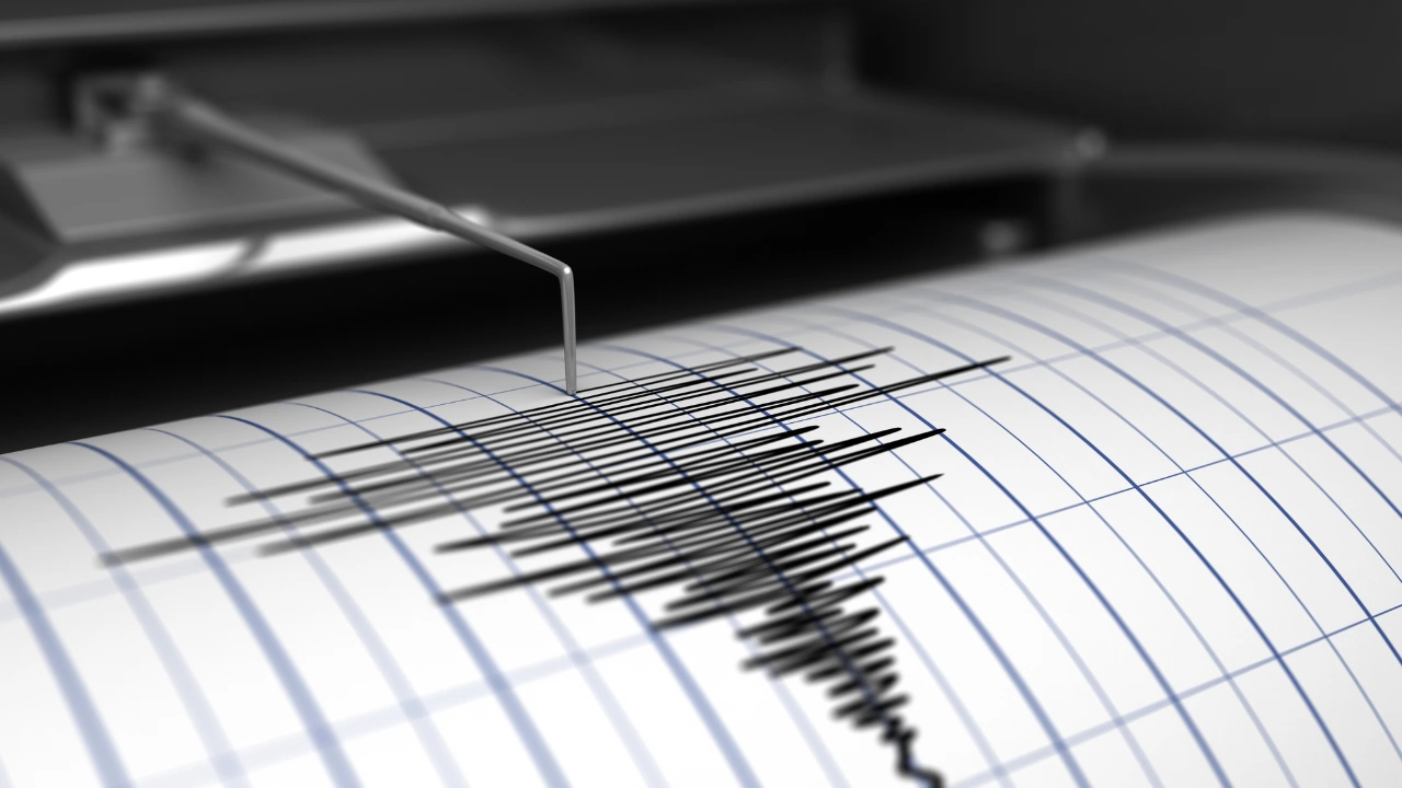 Земетресение с магнитуд 4 4 по Рихтер разтърси днес в 15 31