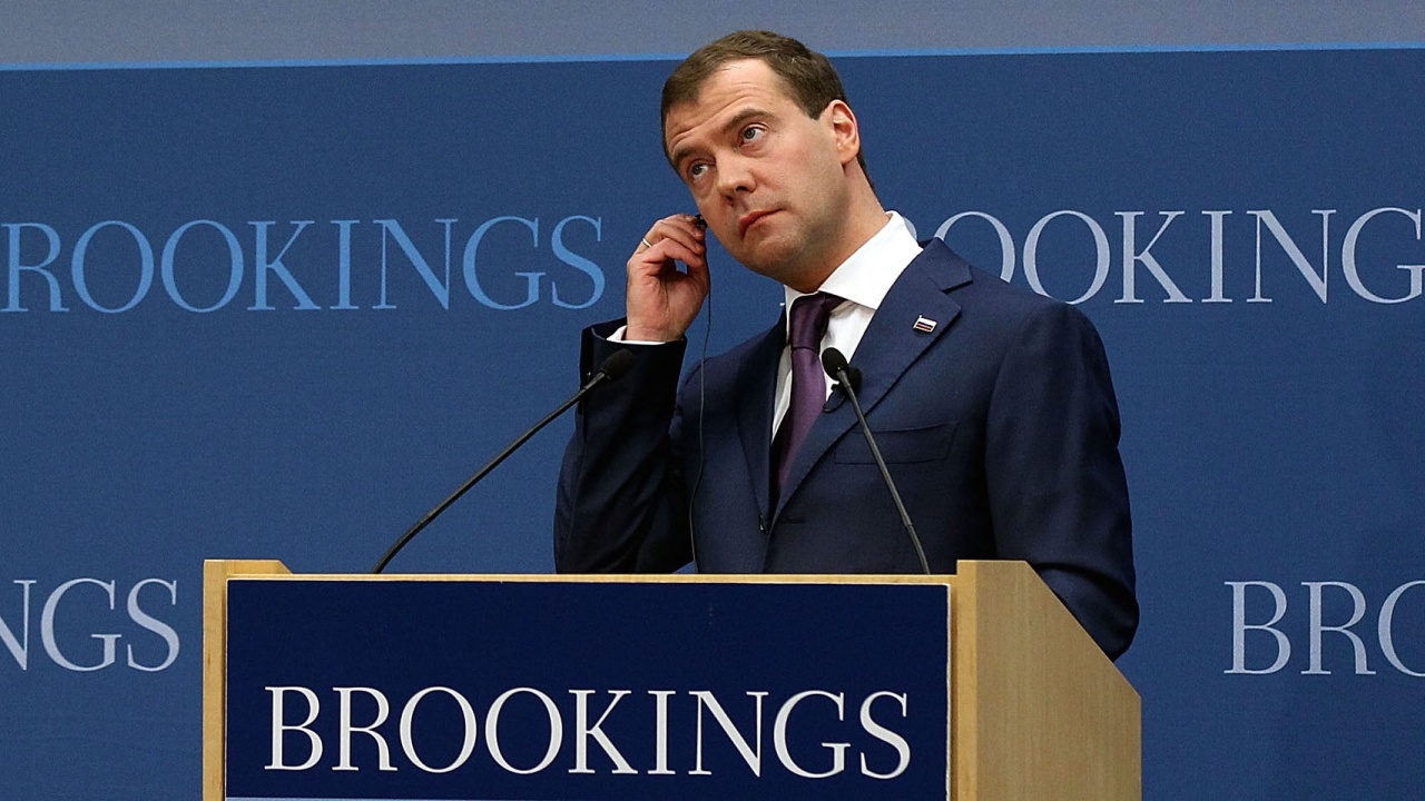 Дмитрий Медведев поръчал италианския военен министър