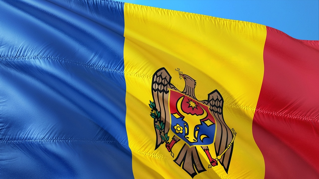 Молдова се отказа от държавния си език, вече ще използва румънския