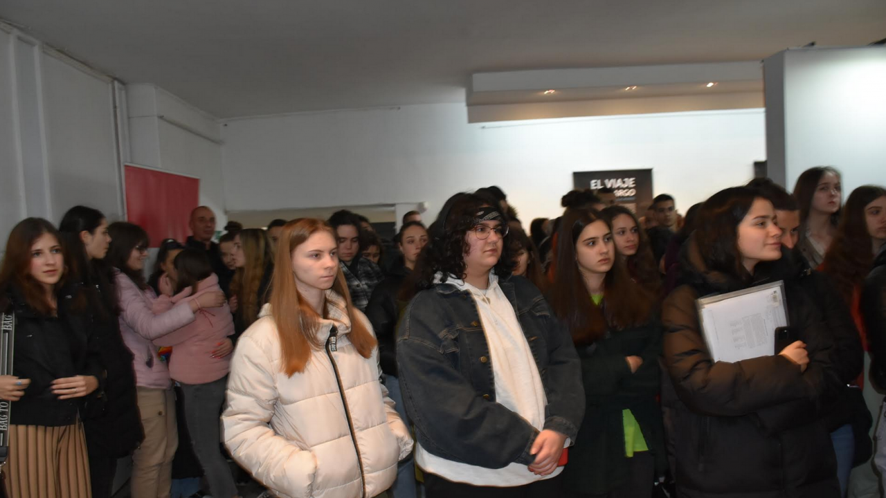 Близо 100 ученици посетиха испанската изложба за Магелан в Ловеч